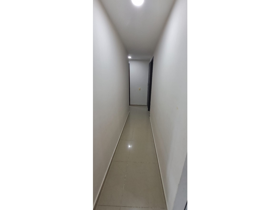 APARTAMENTO EN VENTA AL NORTE DE LA CIUDAD — foto 6