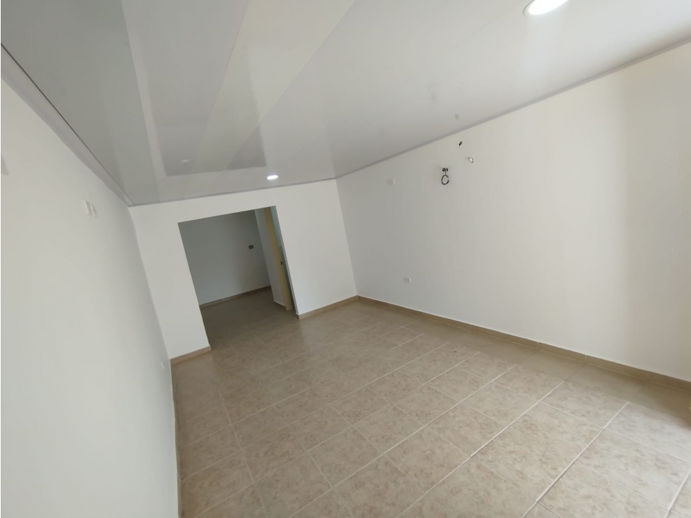 LOCAL COMERCIAL EN ARRIENDO EN EL CENTRO CON VITRINISMO - MONTERIA — foto 6