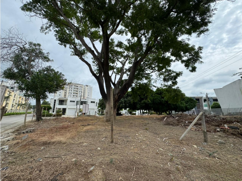 SE VENDE LOTE ESQUINERO EN EL BARRIO MONTE VERDE - MOMTERIA — foto 3