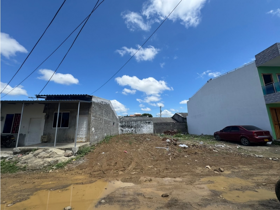 LOTE MEDIANERO EN VENTA EN VILLA CARIBE - MONTERIA