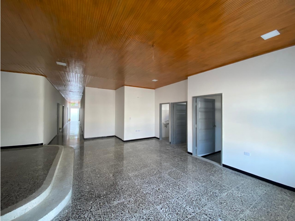 CASA PARA LA VENTA EN LA CALLE DEL COMERCIO EN CERETE - CORDOBA