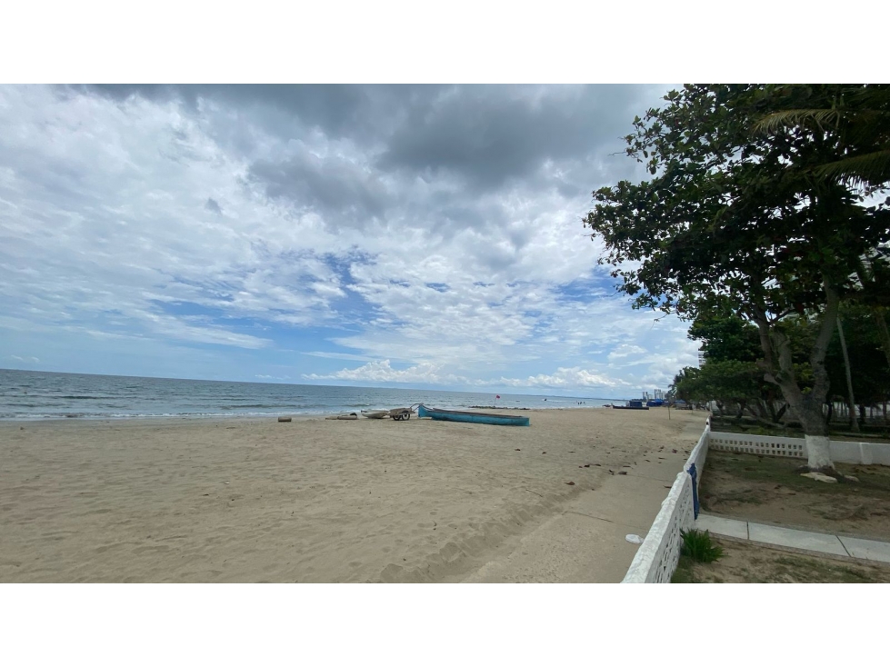 LOTE EN VENTA FRENTE A LA PLAYA EN COVVEÑAS - SUCRE - 3