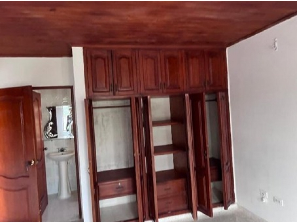 CASA GRANDE EN VENTA EN EL BARRIO BUENAVISTA - MONTERIA — foto 6