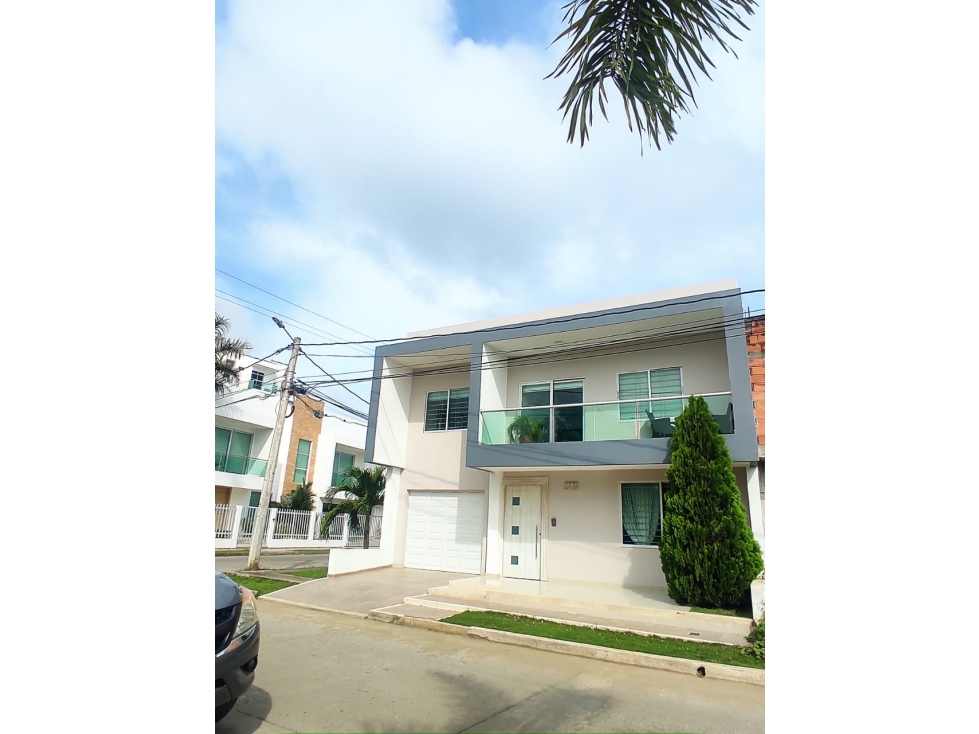 VENDO CASA BARRIO CASTELLANA - MONTERIA