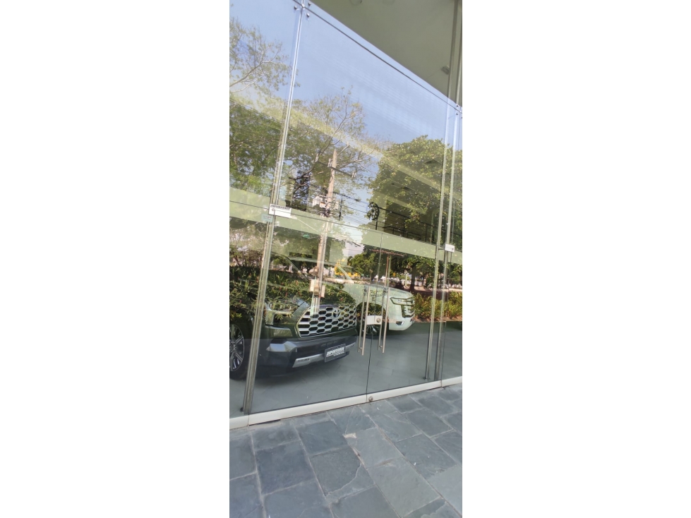 LOCAL COMERCIAL EN ARRIENDO CON VITRINISMO EN ZONA NORTE - MONTERIA — foto 4