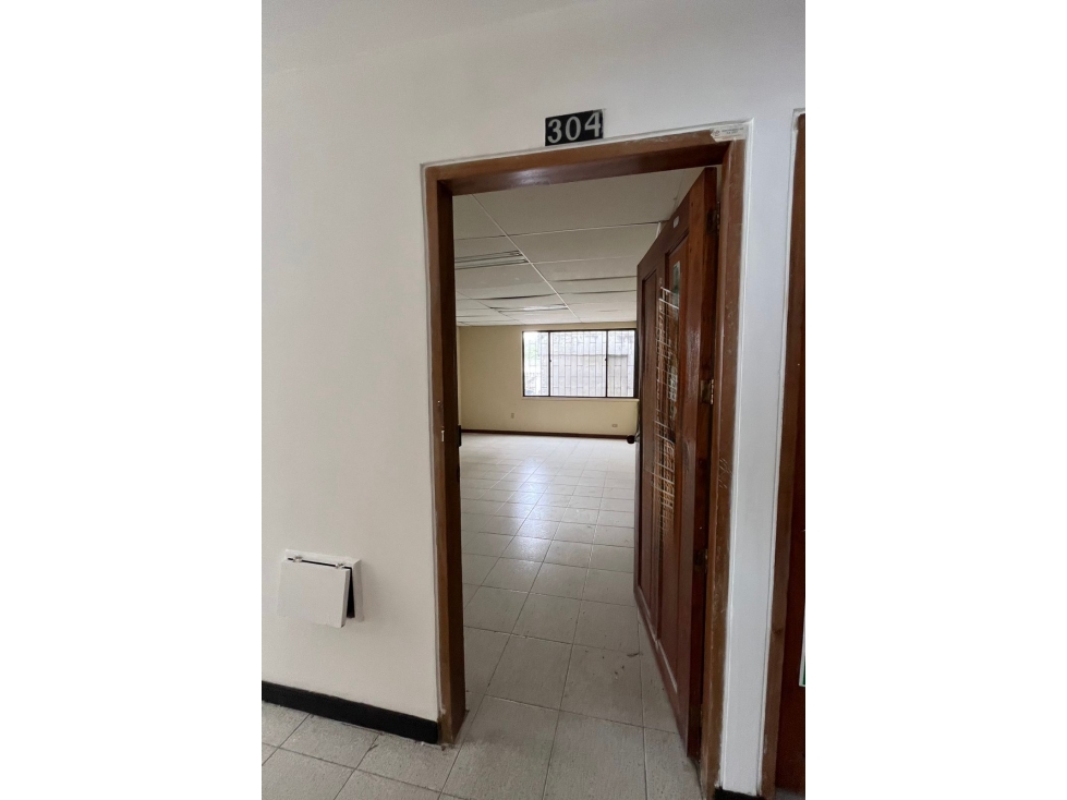 OFICINA PARA OPORTUNIDAD DE NEGOCIO - 4