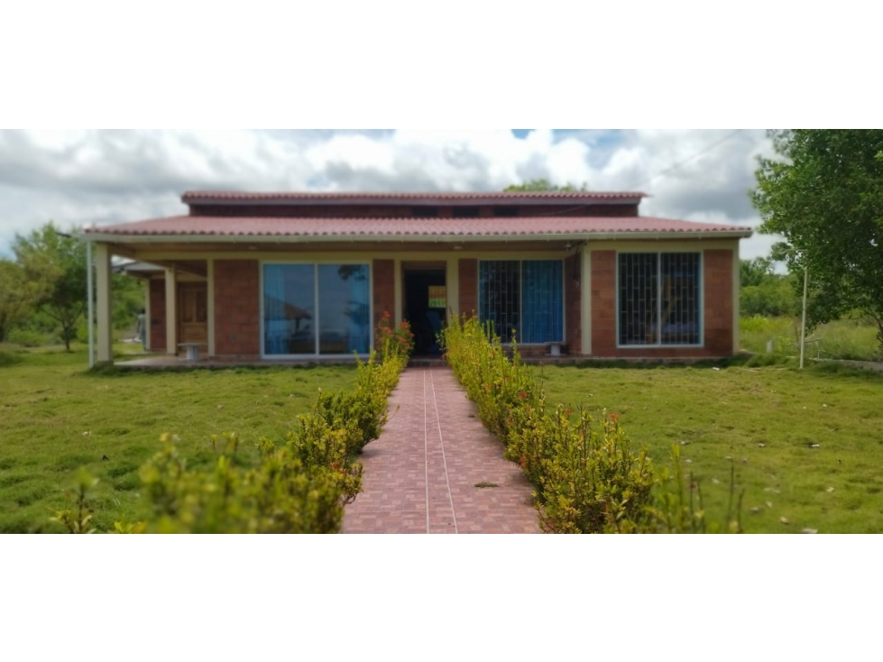 CASA CAMPESTRE EN VENTA FRENTE AL MAR - MOÑITOS CORDOBA - 1