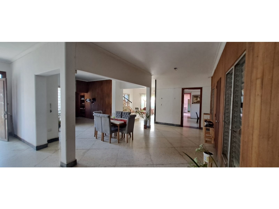 CASA EN VENTA FRENTE A LA RONDA DEL SINÚ — foto 4