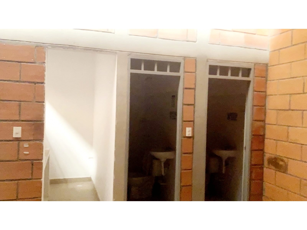 BODEGA EN ARRIENDO DE 245M2 EN CENTRO LOGISTICO - MONTERIA - 6