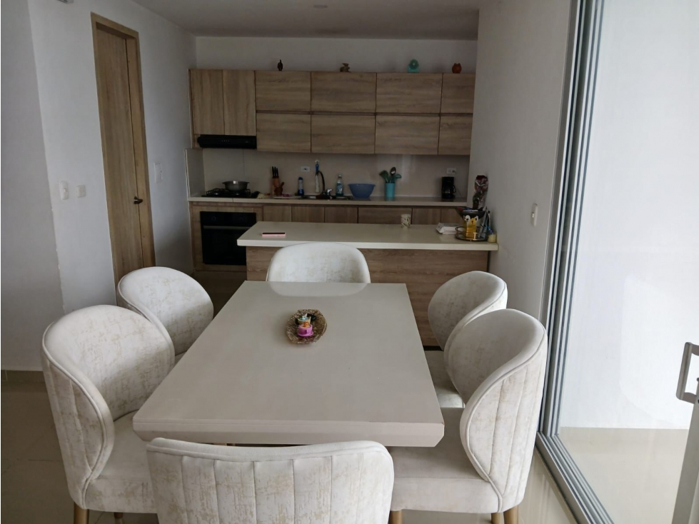 SE VENDE HERMOSO APARTAMENTO EN MONTERIA — foto 2