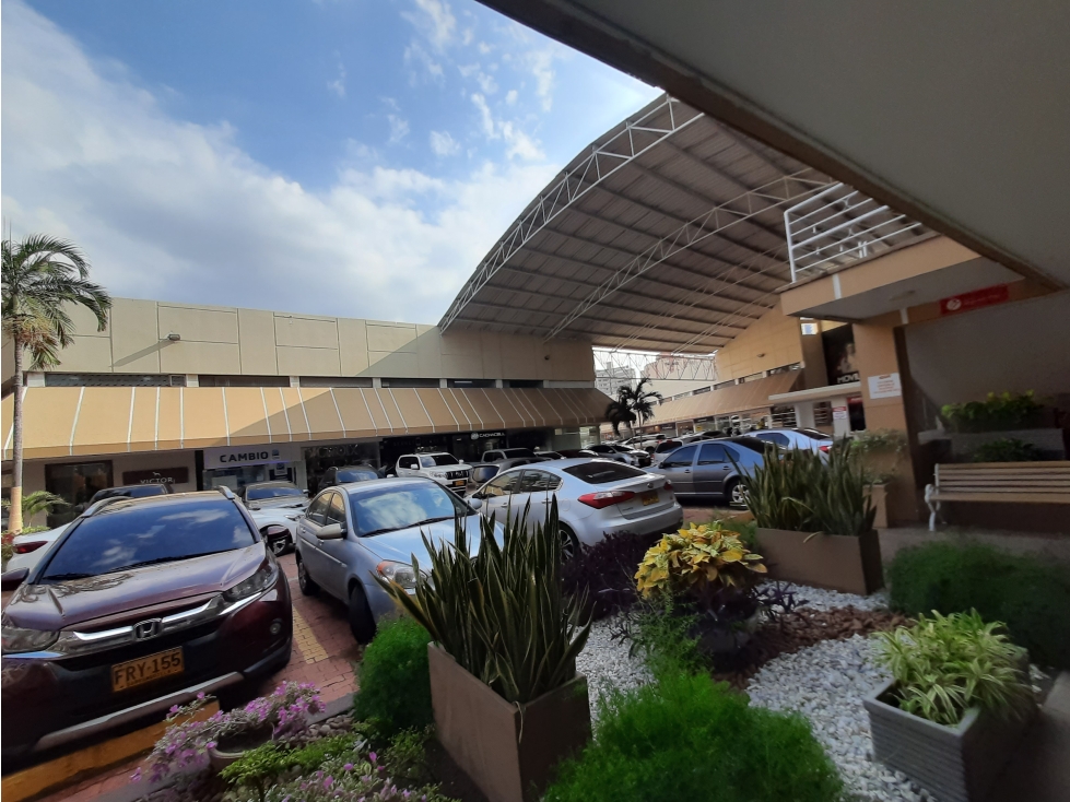 VENTA LOCAL COMERCIAL COUNTRY PLAZA BARRANQUILLA COD7 - 3