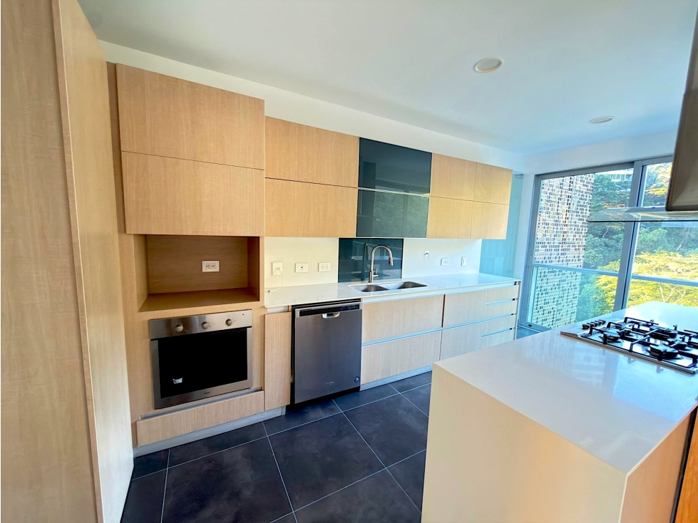 Venta Apartamento El Poblado Los Balsos Unidad Exclusiva cerca a ISA — foto 4
