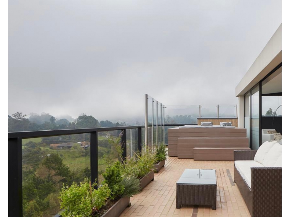 Venta Apartamento Duplex en Alto de las Palmas - Swiss