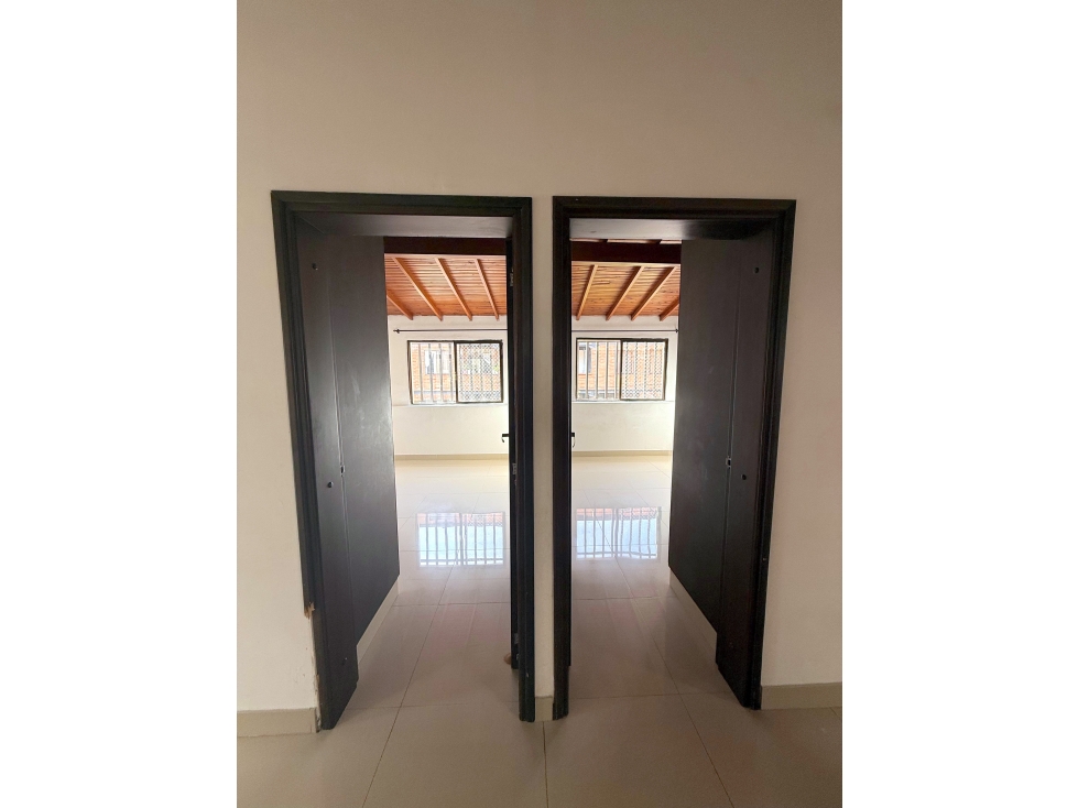 Venta Casa Villa Hermosa REFORMADA posibilidad tercer piso — foto 6