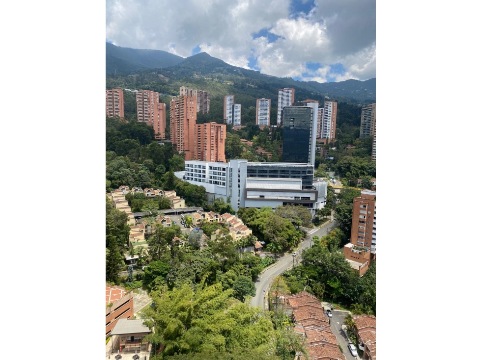Venta Apartamento El Poblado El Tesoro Unidad Completa con SUPER VISTA — foto 3