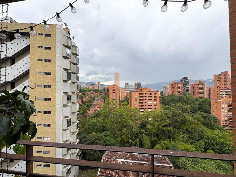 Venta Apartamento EXCLUSIVO El Poblado Parte Alta Provenza Reformado — foto 3