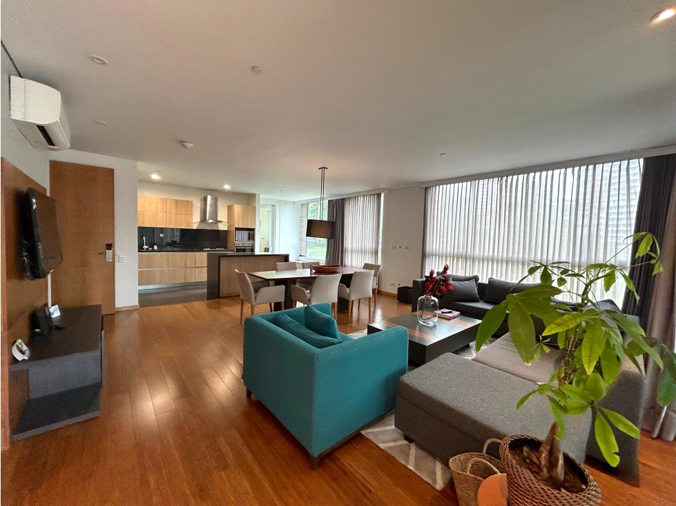 Venta Suite Hotelera de Lujo El Poblado El Tesoro AMOBLADA con Vista — foto 4