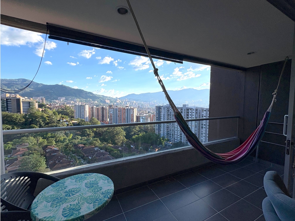 Venta Apartamento Envigado Benedictinos en UNIDAD COMPLETA — foto 2