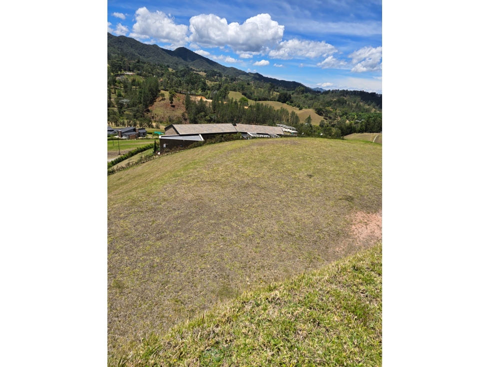 Venta Lote Entrecielos El Retiro cerca Puro Cuero — foto 6