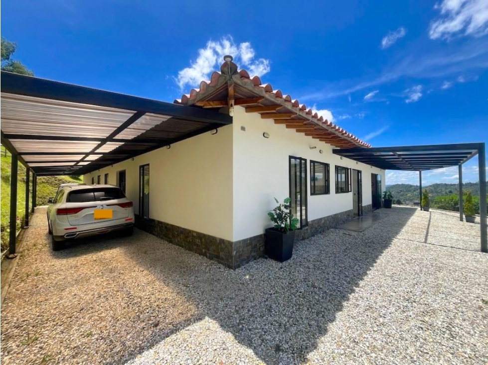 Venta Casa Campestre Independiente Alto del Escobero Posible 2 casas — foto 5