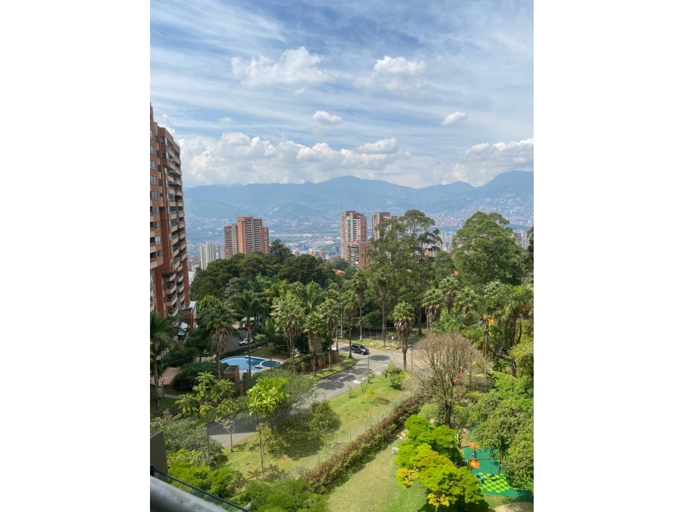 Venta Apartamento El Poblado La Calera con zonas comunes premium — foto 5