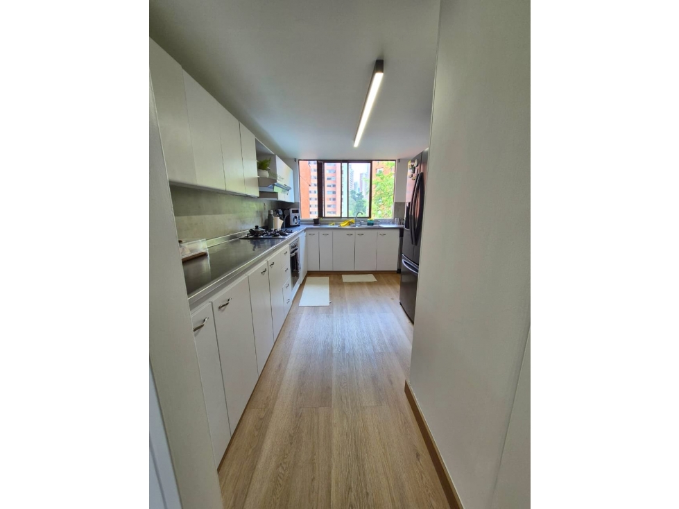 Venta Apartamento El Poblado cerca Mall del Este y CC El Tesoro — foto 5
