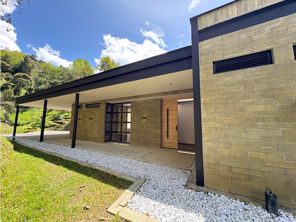 Venta Casa de Lujo en El Retiro Unidad exclusiva FIZEBAD