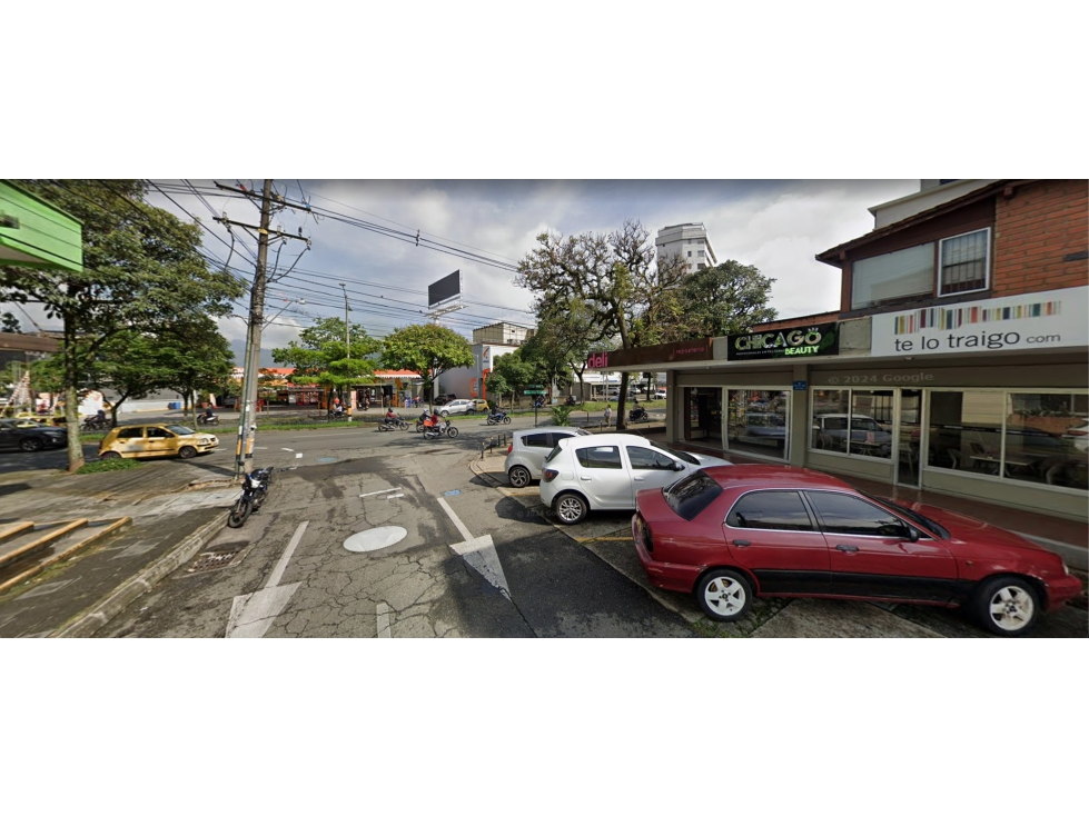 Venta Local El Poblado sobre Avenida Principal con Renta Activa