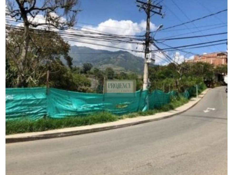 VENTA Lote COMERCIAL MIXTO Copacabana vía principal cerca D1 — foto 4
