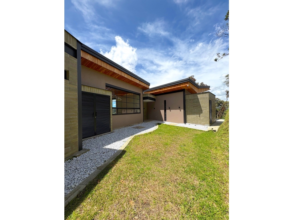 Venta Casa de Lujo en El Retiro Unidad exclusiva FIZEBAD — foto 2