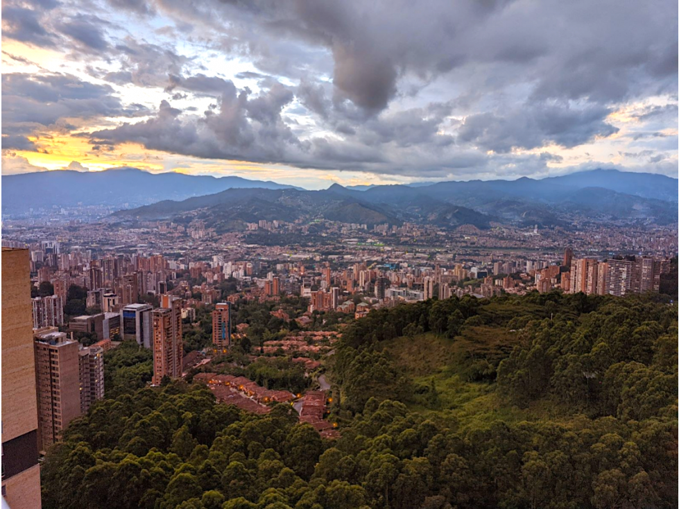 Venta Apartamento El Poblado Acceso Palmas y Cola del Zorro DESOCUPADO — foto 4