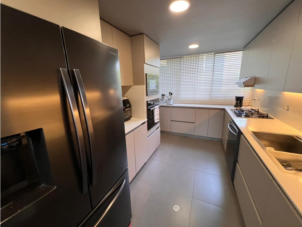 Venta Apartamento REFORMADO El Poblado Los Balsos con Inferior — foto 6