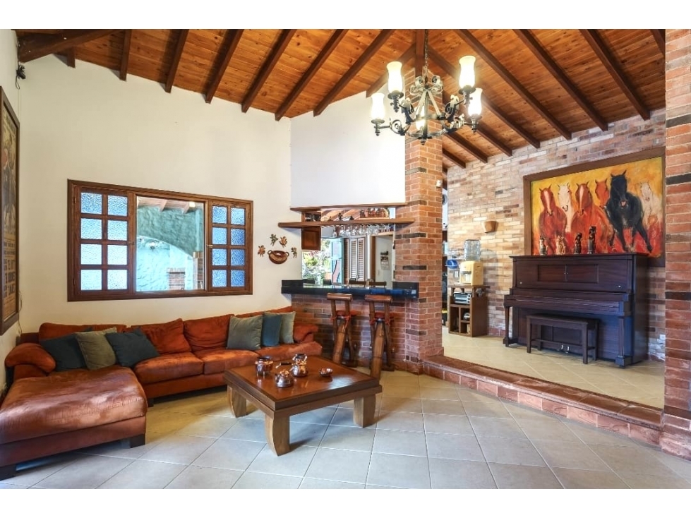 Venta Finca Cocorolló Copacabana 6.000 m2 pesebreras piscina jacuzzi - 5