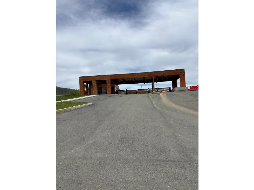 Venta Lote Alto de Las Palmas Cerca a INDIANA Condominio en Desarrollo — foto 2