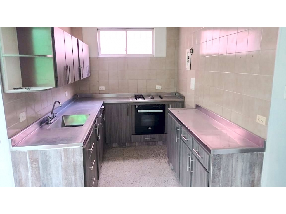 Venta Casa Laureles Segundo Piso cercana a Santa Teresita y UPB — foto 4
