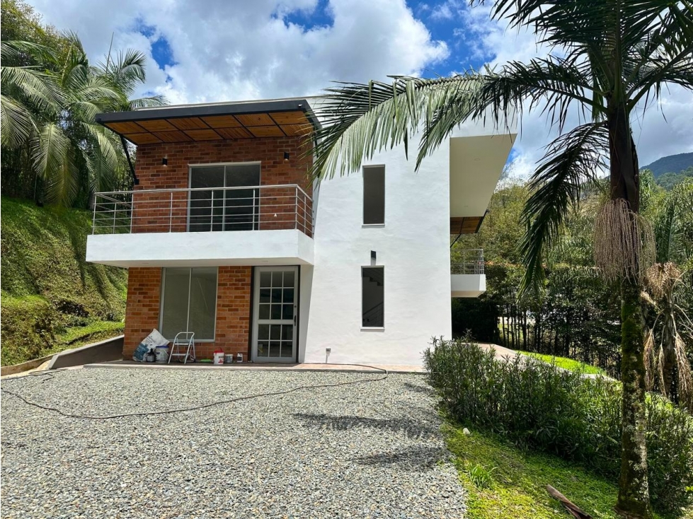 Venta Casa Finca Envigado El Salado vive aqui el Lujo Campestre — foto 2