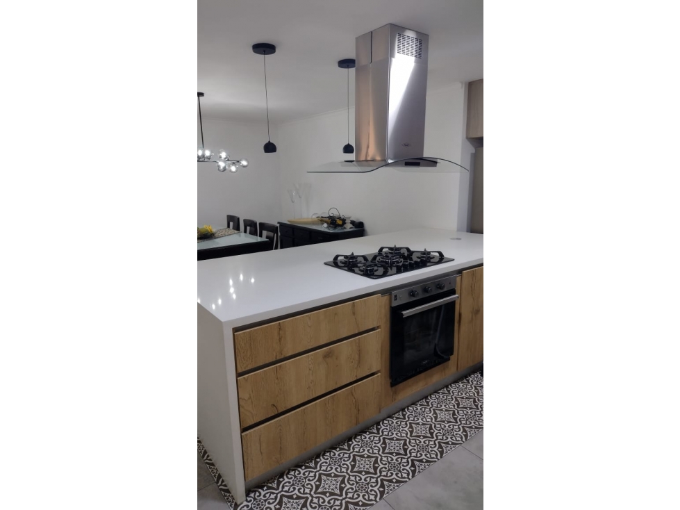 Venta Apartamento Laureles Santa Teresita con piscina pequeña — foto 2