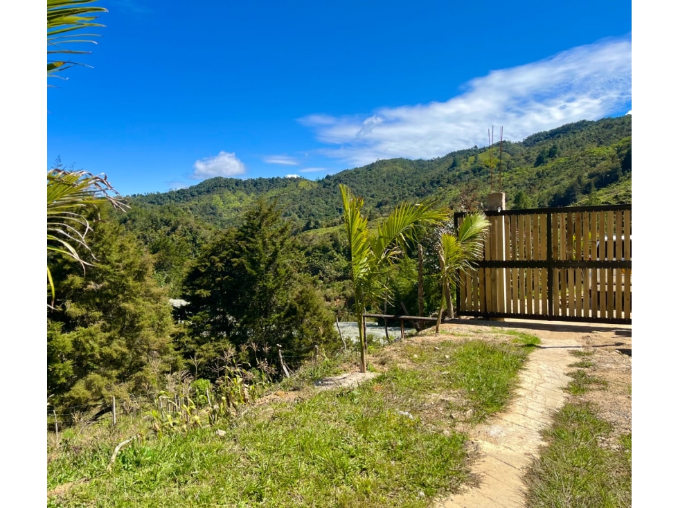 Venta Lote cerca Guatapé precio oportunidad y acceso pavimentado — foto 5
