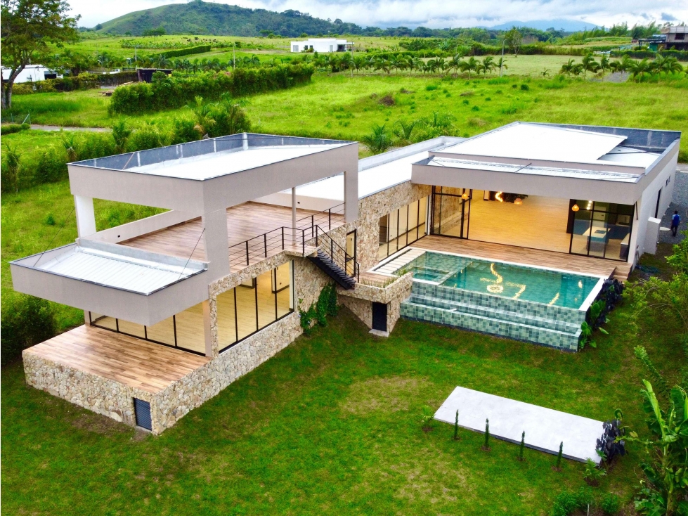 Venta Casa Moderna ESTRENAR en Cerritos Pereira con Piscina y Domótica