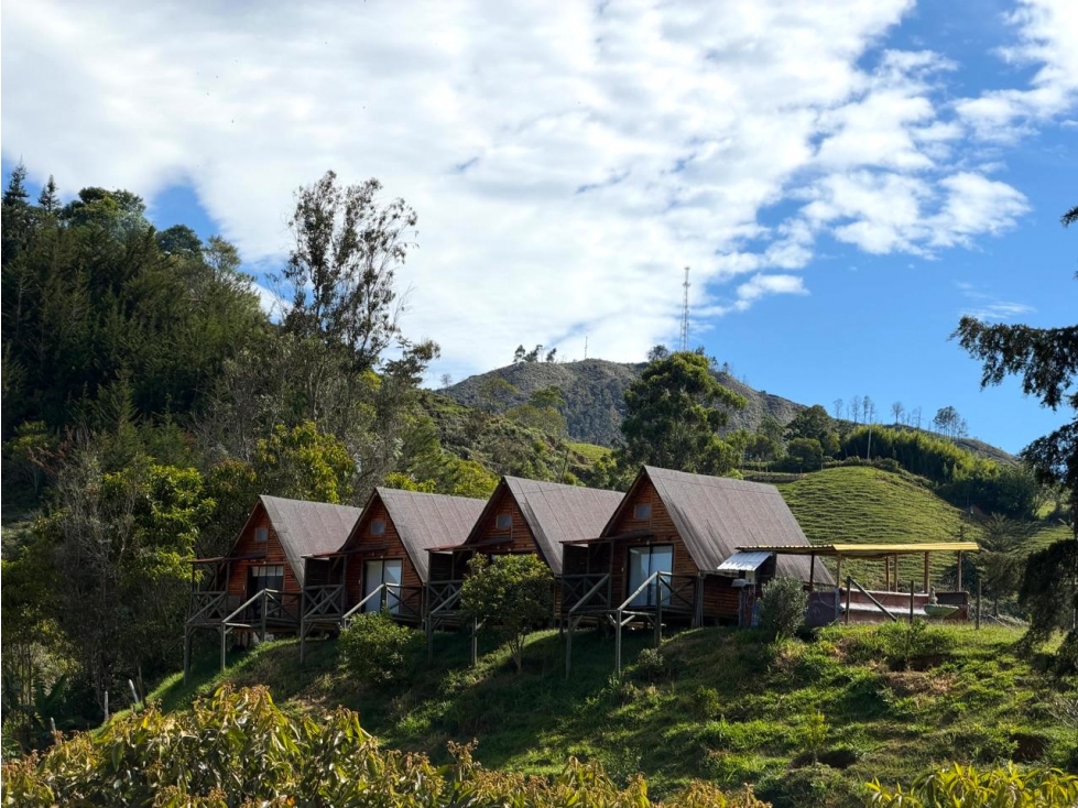 Venta Hotel via al Viejo Peñol cercano a Guatapé con Piscina y Chalets — foto 5