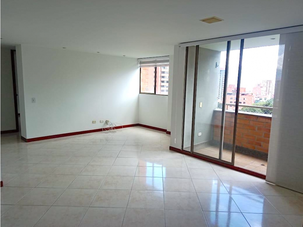 Venta Apartamento Envigado La Abadía en Unidad cerca Euro La Frontera