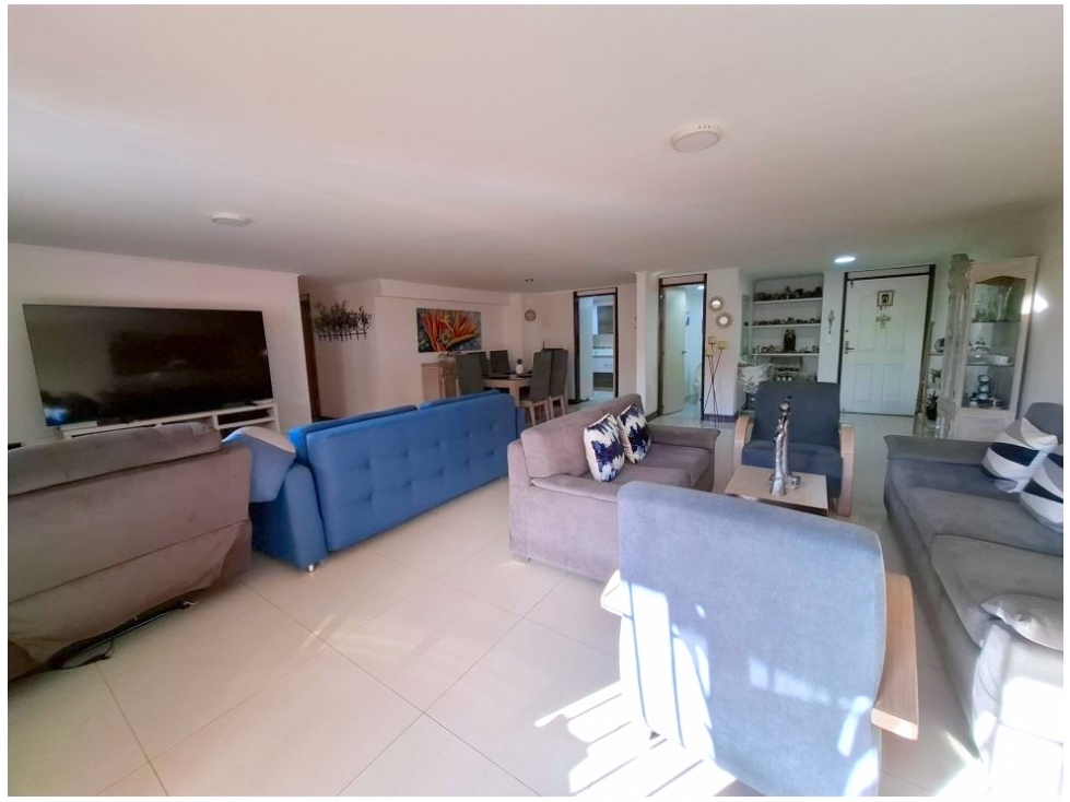 Venta Apartamento Laureles REMODELADO Unidad Completa cerca UPB — foto 4