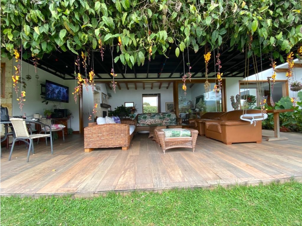 Venta Casa Finca unidad cerrada La Ceja vía La Unión cerca al pueblo — foto 2