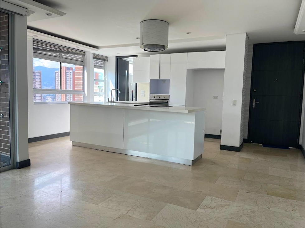 Apartamento en Venta El Poblado Castropol 138 m2 Unidad Cerrada — foto 6