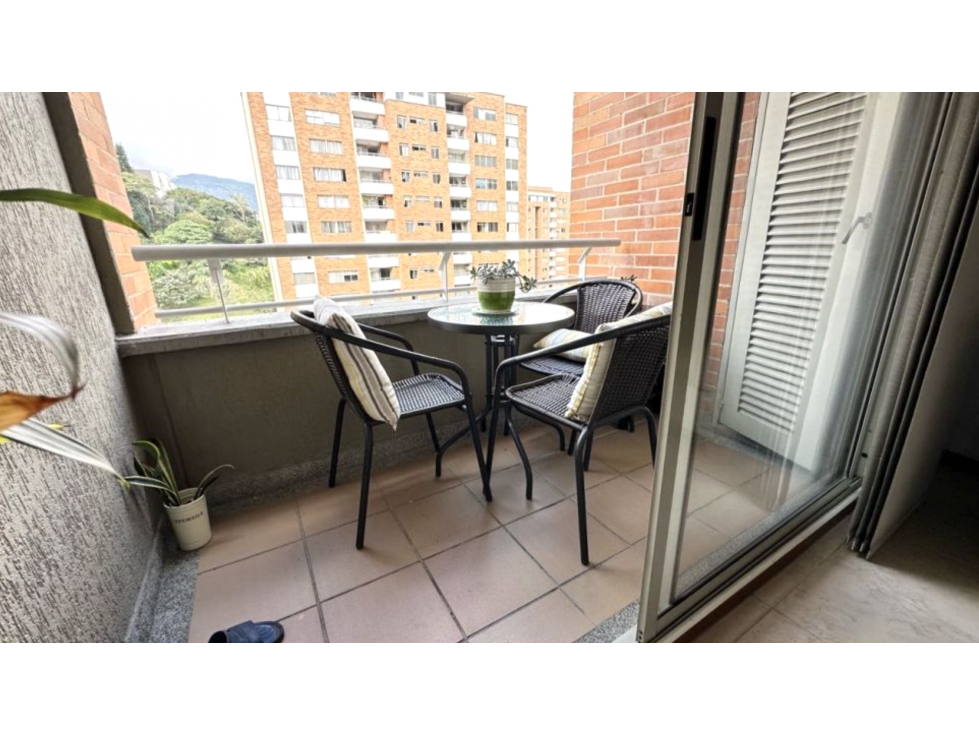 Venta Apartamento Laureles La Almería en Unidad Tipo Club — foto 6