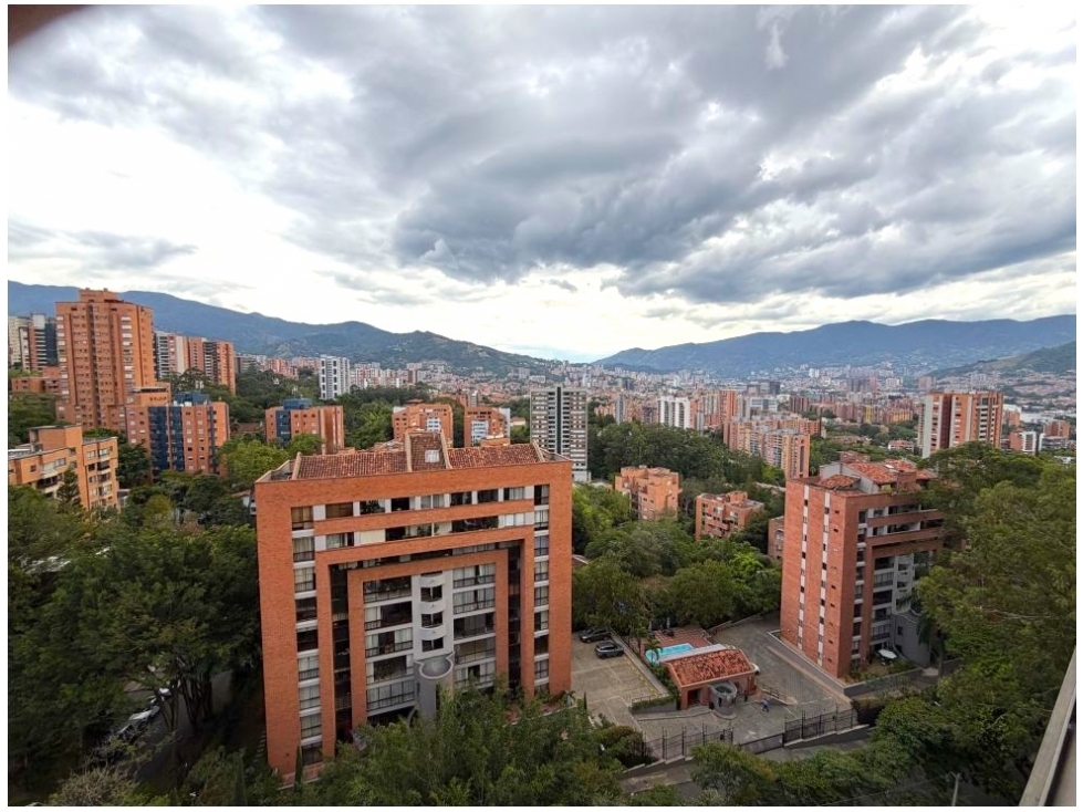 Venta Apartamento 3 alcobas con baño privado El Campestre El Poblado — foto 4