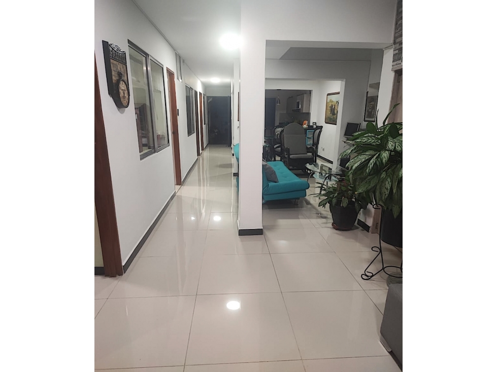 Venta Casa Itagüí Santa María primer piso remodelada — foto 5