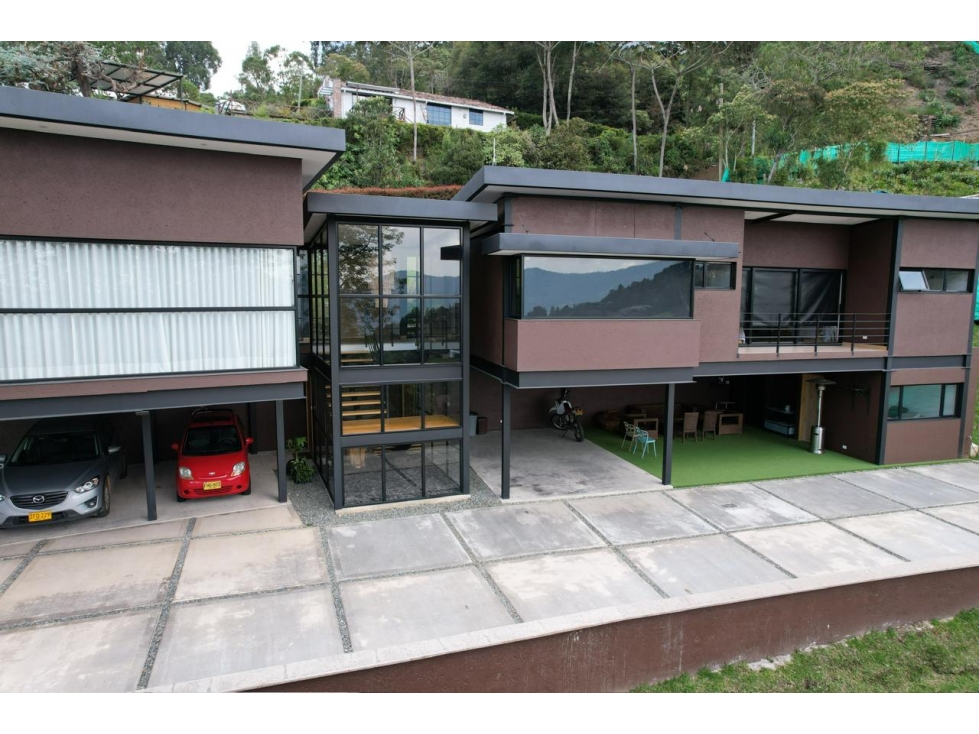 Venta MODERNA Casa Independiente Las Palmas Parte Media. Muy Segura — foto 3
