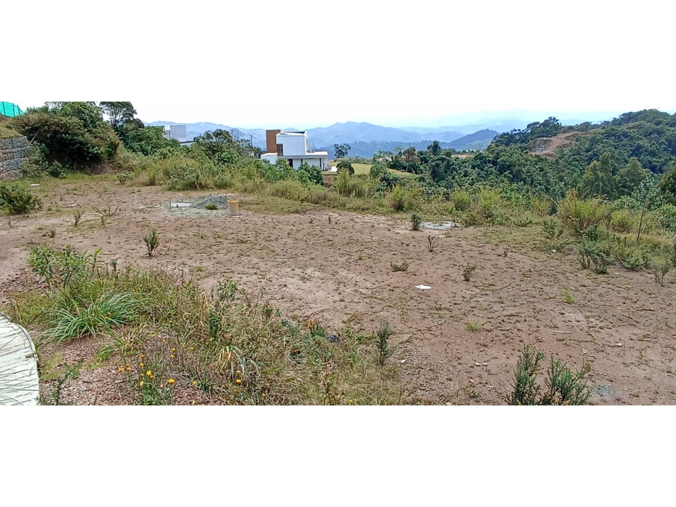 Venta Lote Envigado Alto del Escobero en Unidad con Zonas Comunes — foto 3