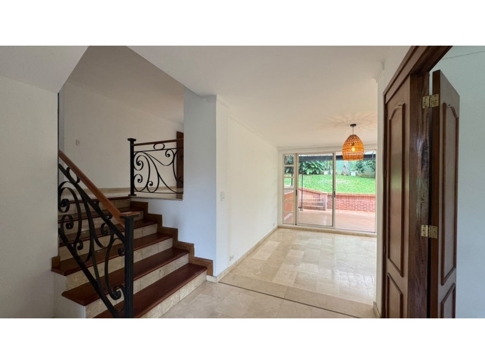 Venta Casa La Concha El Poblado 4 alcobas Desocupado — foto 5